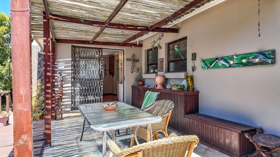 3 Bedroom Property for Sale in Dana Bay Western Cape